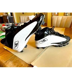 Reebok Mens NFL Equipment Football Cleats White Black Size 14 - NWT!
